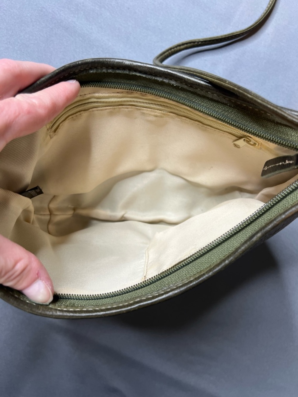 Olive Green Leather Crossbody Bag - Women's Shoulder Purse - Picture 4 of 10